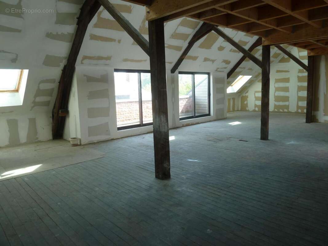 Appartement 152 m² à Cambrai  - photo 6