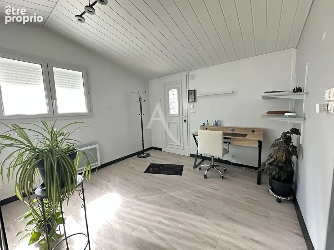 Maison 2 chambres à vendre à Maché avec 70 m² de garage - photo 12