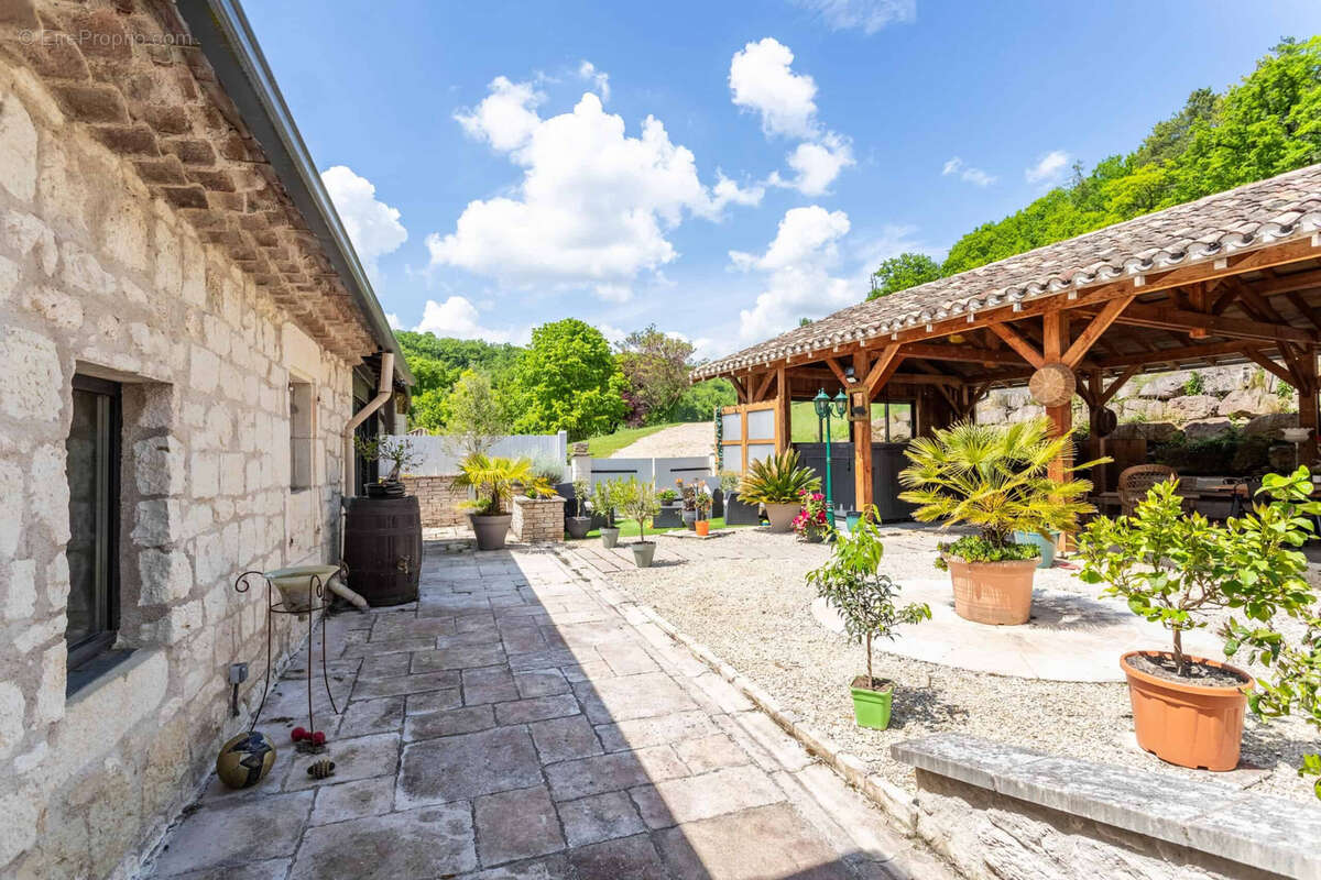 Propriété de campagne avec garage - photo 4
