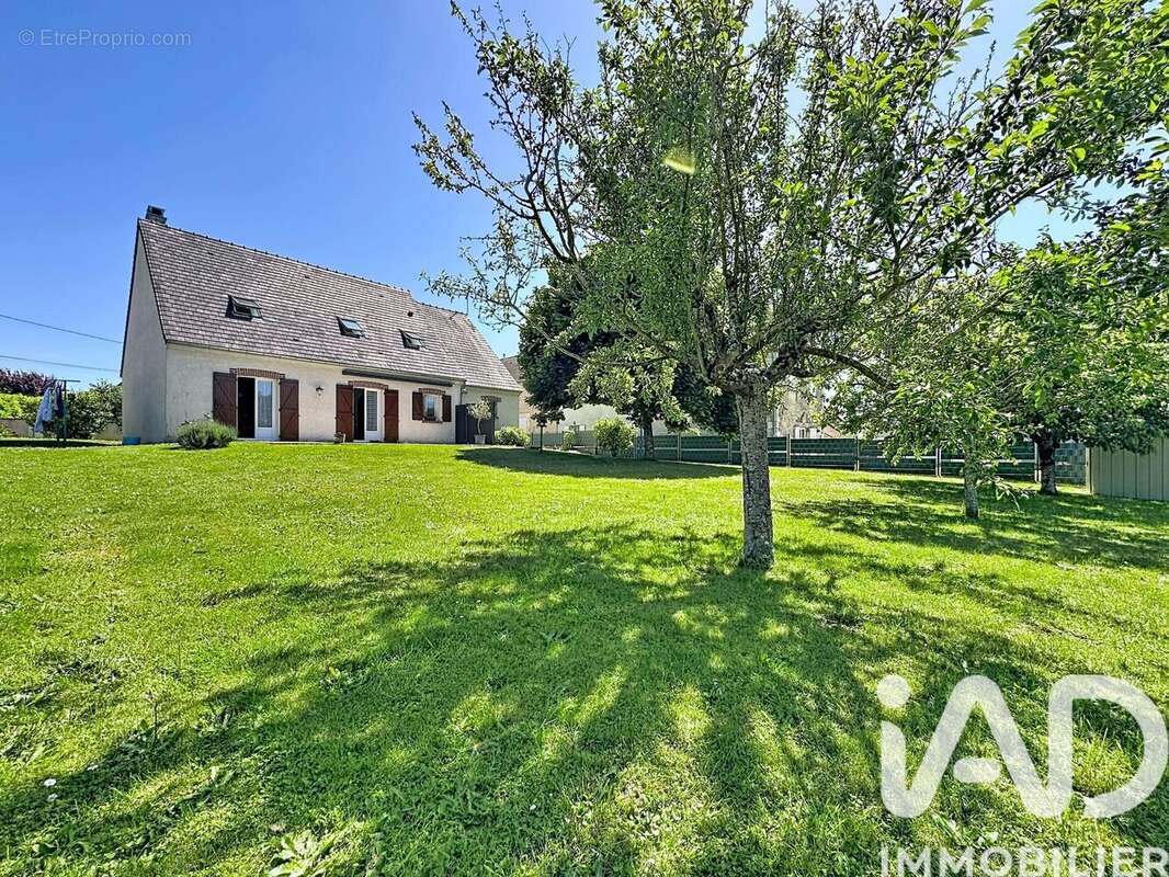 Photo 3 - Maison à VENOY