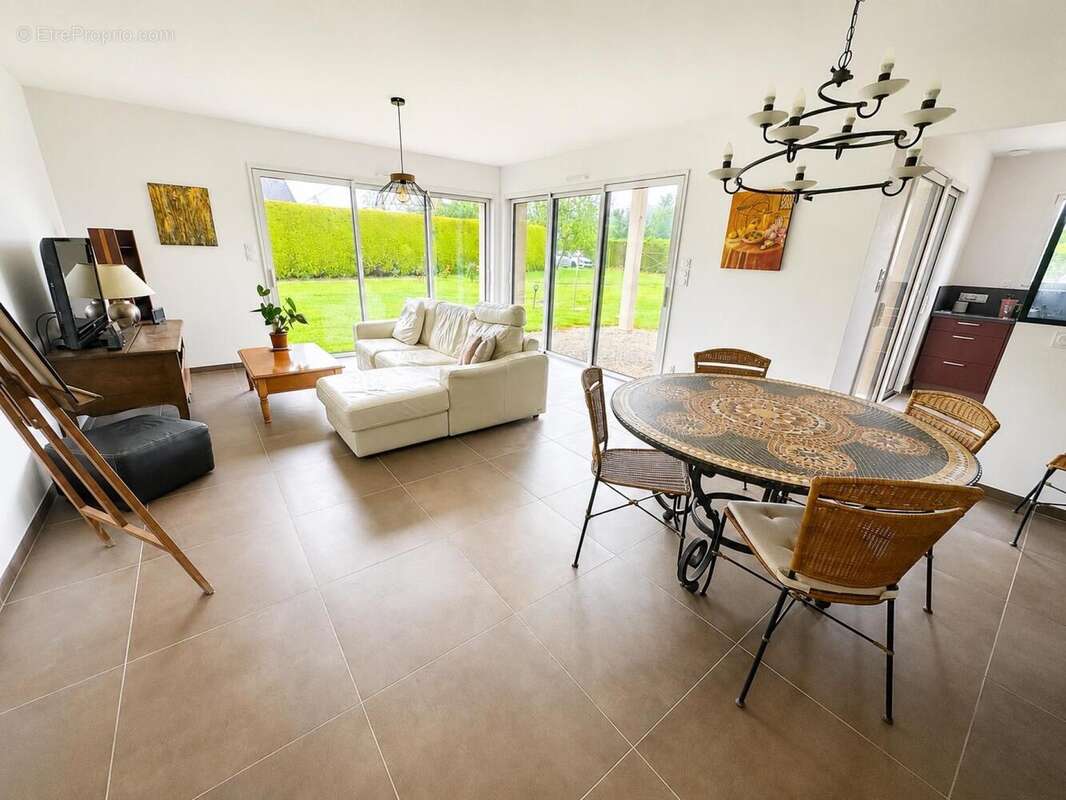 Maison 112 m² à Kermoroc'h  - photo 2