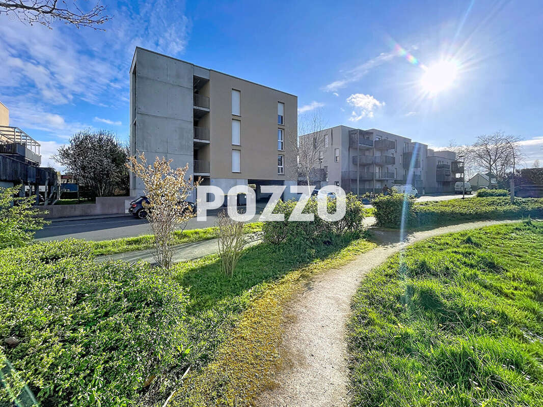 Appartement à COLOMBELLES
