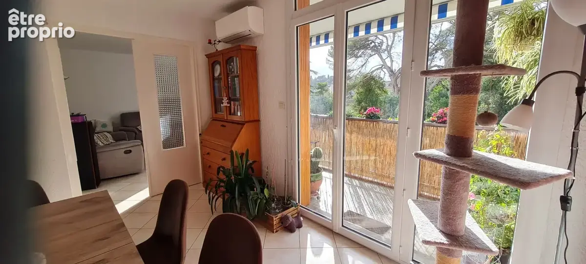 NIMES à vendre T5 de 84 m² 3 chambres, garage individuel, balcon, jardin commun, parking - photo 12