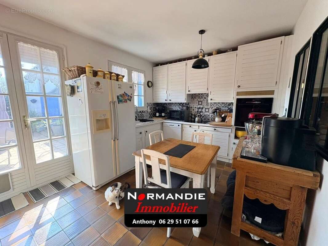 Appartement à LILLEBONNE