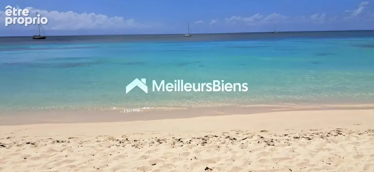 Terrain à SAINT-LOUIS