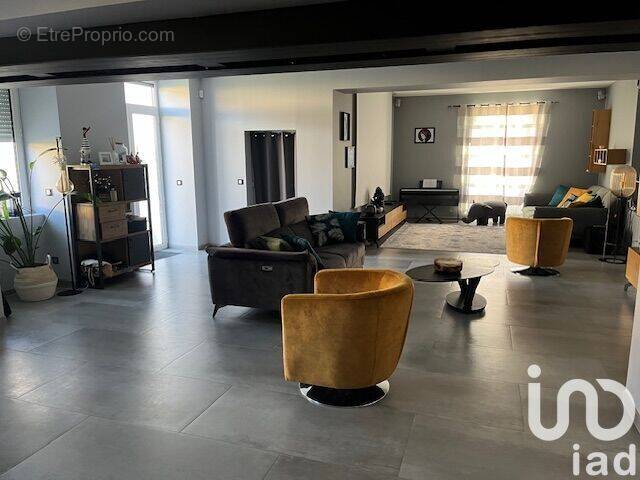 Photo 1 - Maison à MAROLLES-EN-HUREPOIX