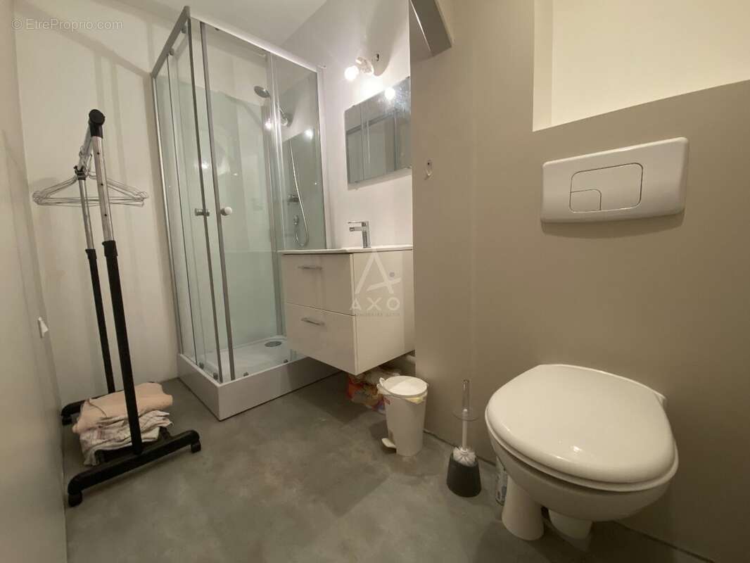 Commerce à BELIN-BELIET