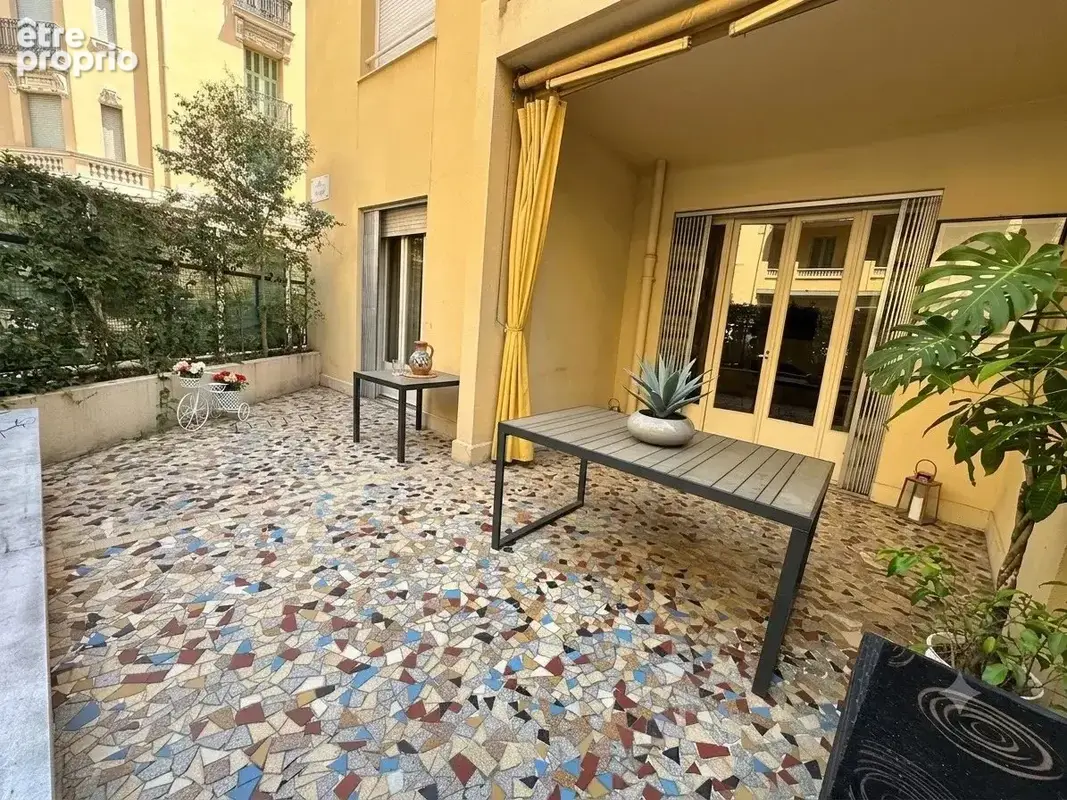 Appartement à NICE