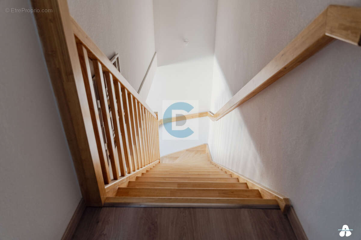 Appartement à ARTHAZ-PONT-NOTRE-DAME