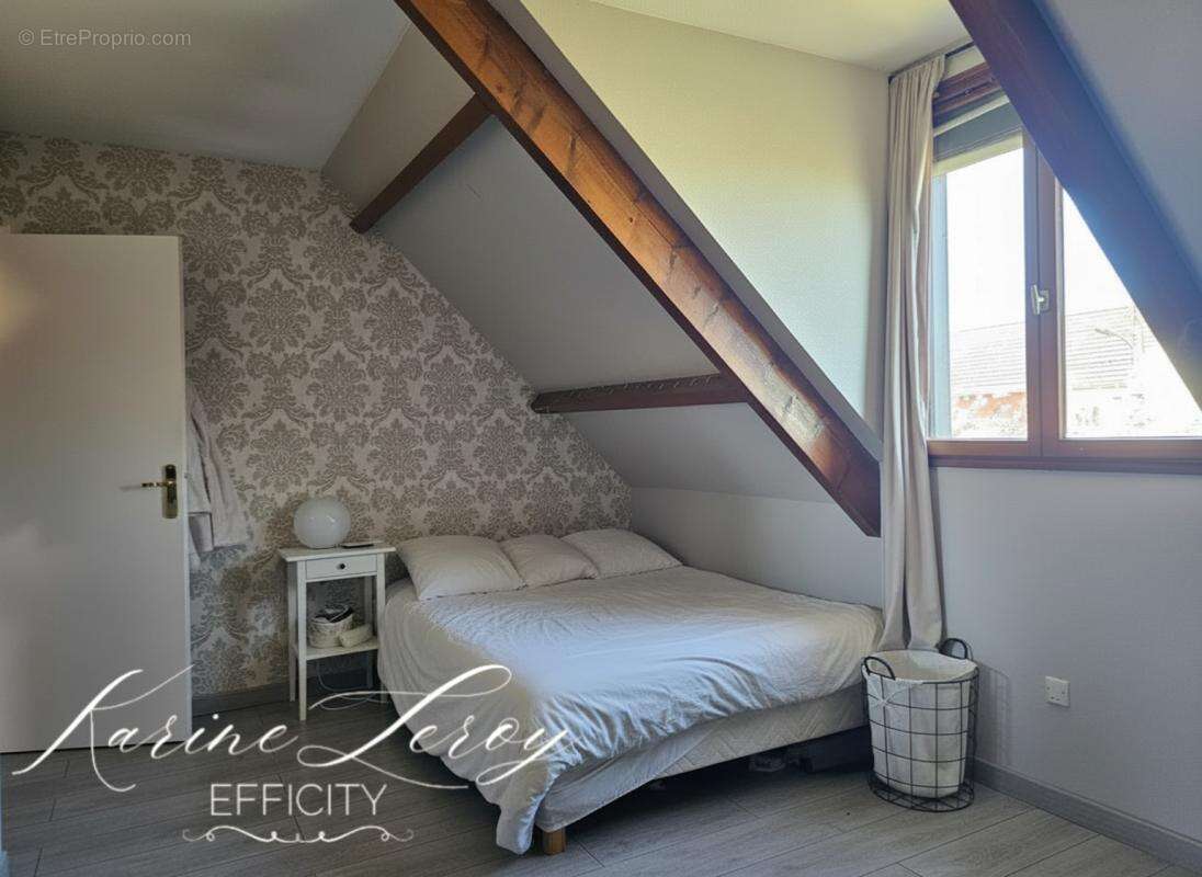 Maison 5 pièces 143 m² à vendre à Louvres (95380) - photo 8