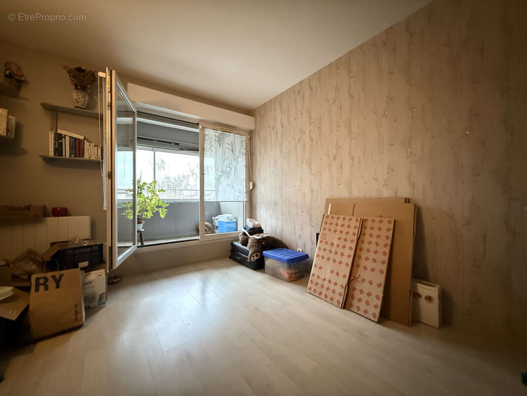 Appartement à LE BLANC-MESNIL