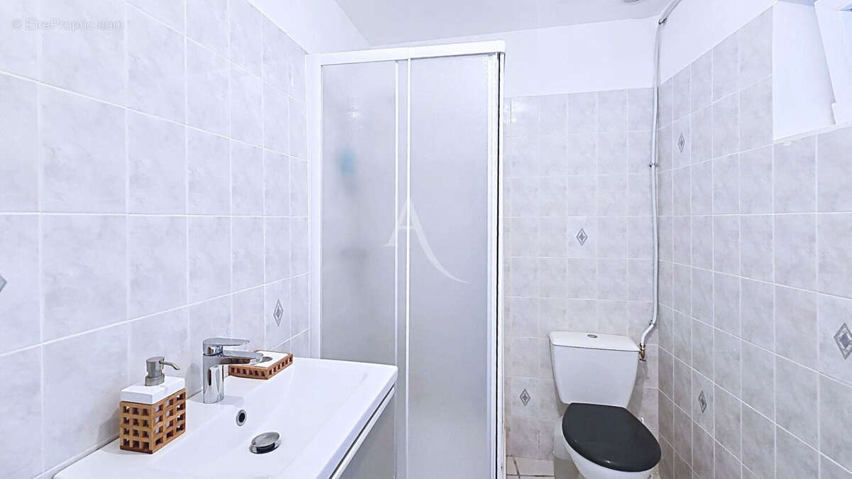 Maison à JOUY-LE-CHATEL