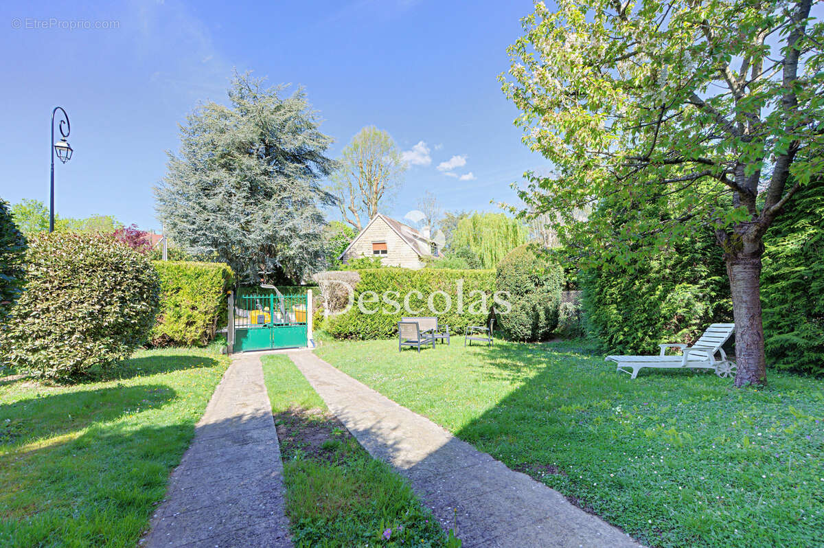 Maison à LE PECQ