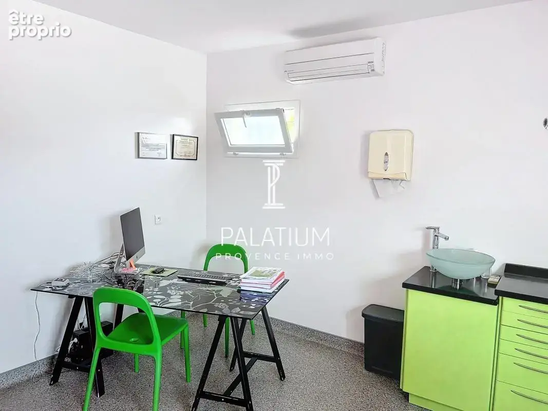Local professionnel de 92 m2 à Mallemort (ZA) - photo 7