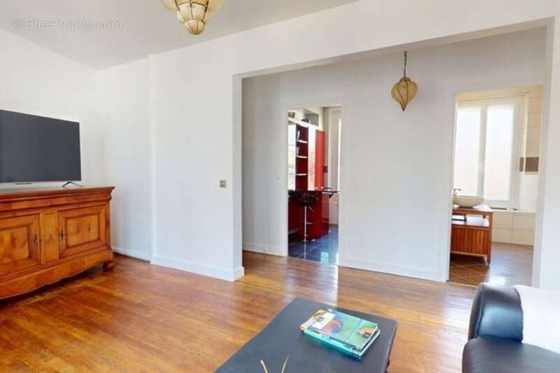 Appartement de charme dans une petite copropriété - Rue de Vauquois - photo 3
