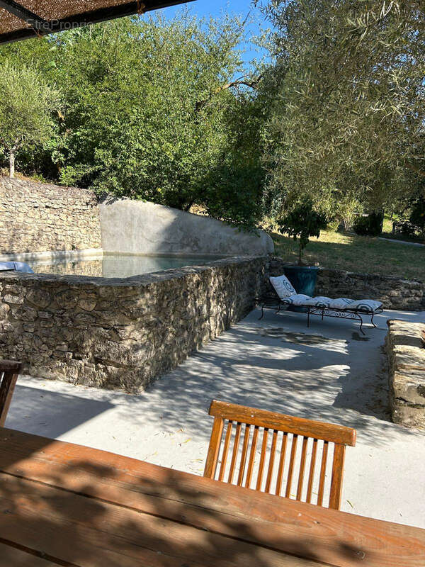 En campagne. chabrillan. propriete de charme sur 2595 m2 parc et jardin. deployee sur 435 m2. dependances . - photo 11