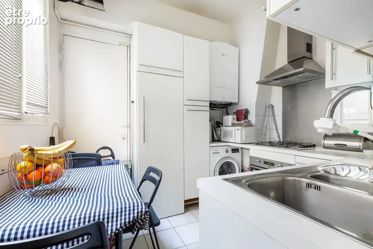 Quartier Latin - La Sorbonne. Appartement familial de 108 m² plein Sud. 3 chambres - photo 8