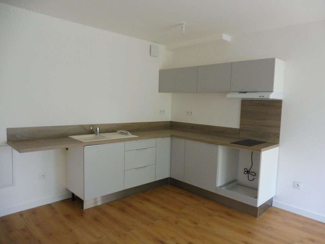 Appartement à CARBON-BLANC