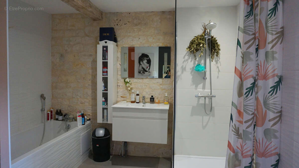 Maison à MONTDOUMERC