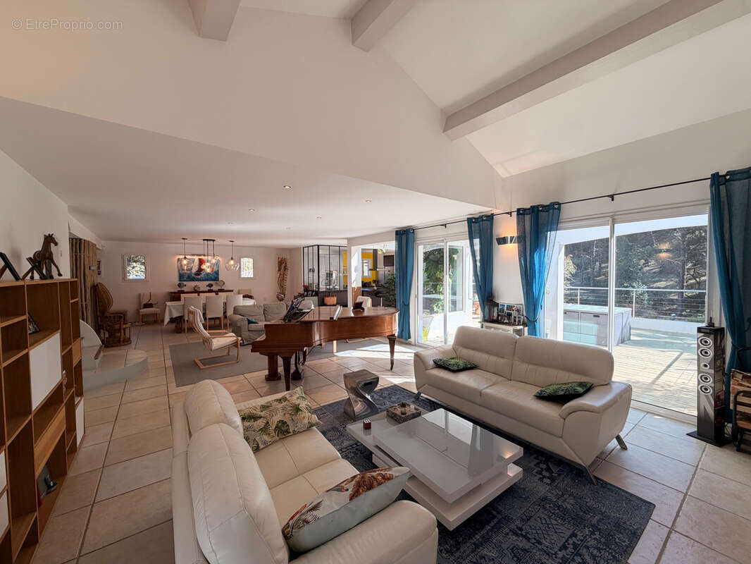 Maison à SANARY-SUR-MER