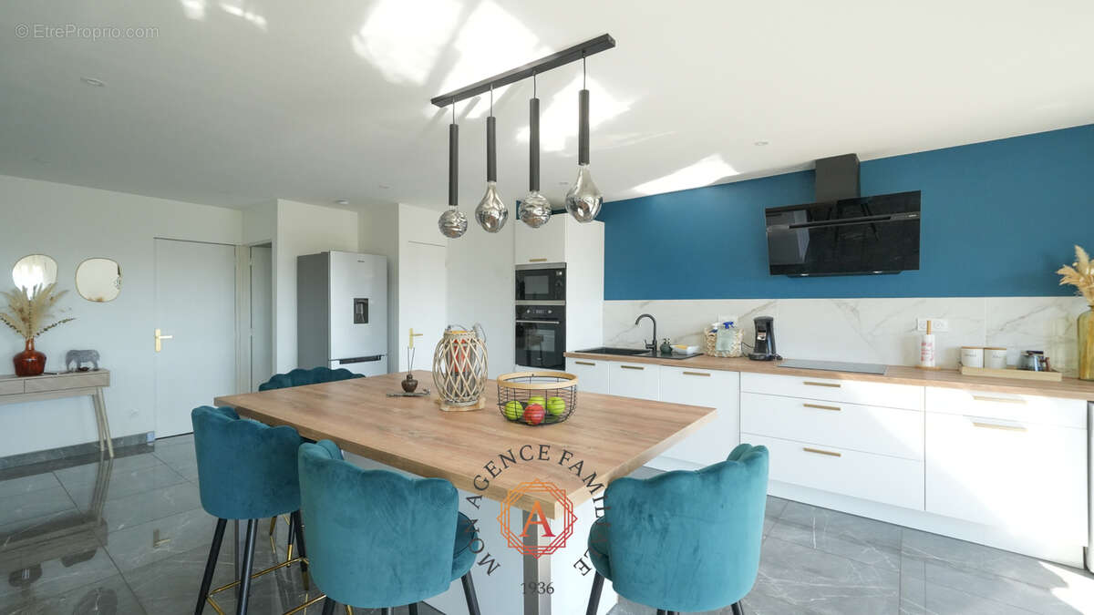 Appartement à COURNON-D'AUVERGNE