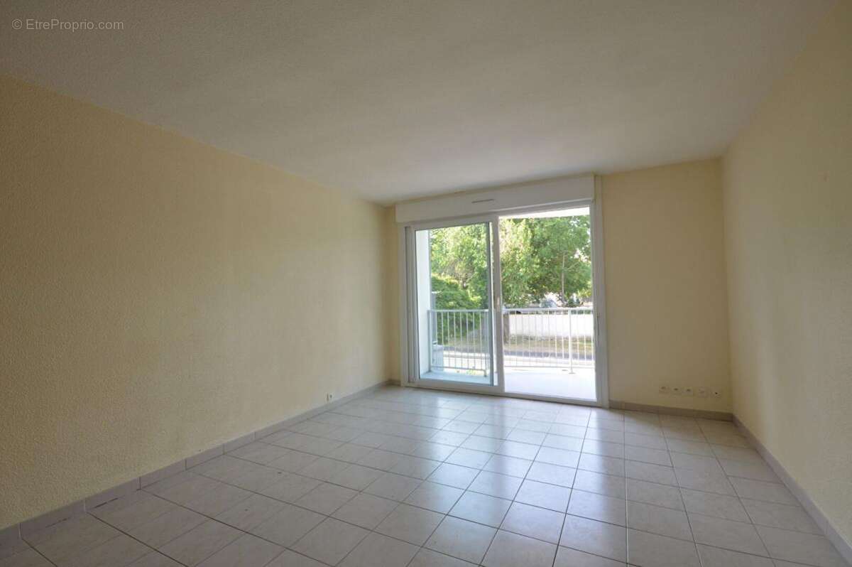 appartement t3 avec garage 17 LA ROCHELLE PORT NEUF - photo 3