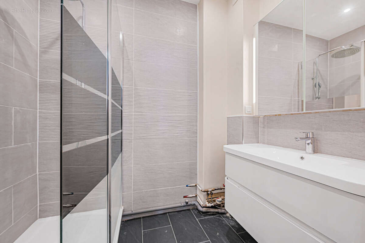 Appartement Paris 3 pièce(s) 60.52 m2 - photo 8
