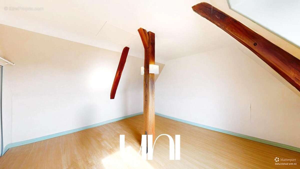 Maison à MEZIDON-CANON