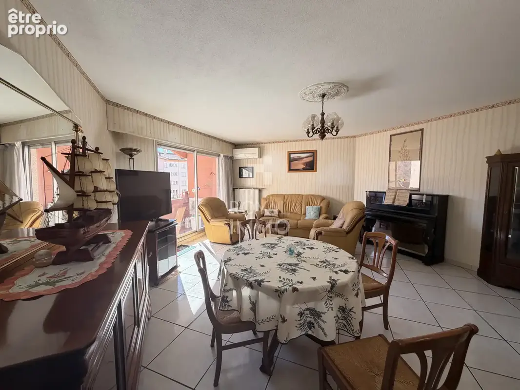 Appartement de type3 au 3e étage/5avec ascenseur d'une résidence sécurisée avec stationnement sous sol - photo 2