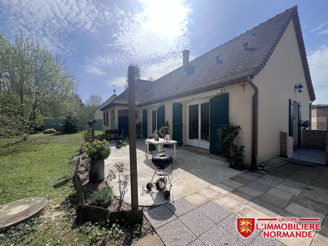 Maison à PACY-SUR-EURE