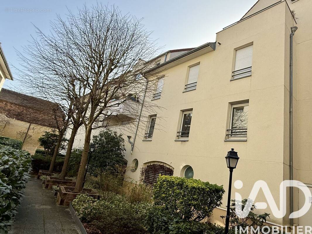 Photo 1 - Appartement à SUCY-EN-BRIE