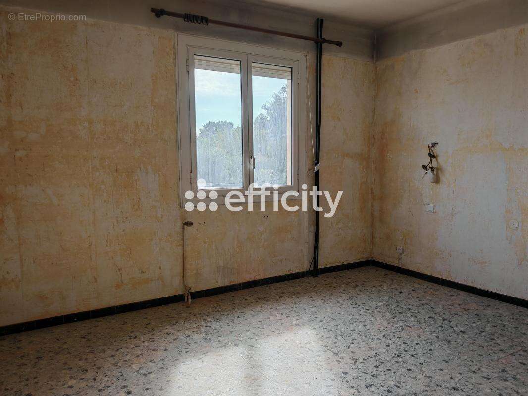 Maison à VILLELONGUE-DE-LA-SALANQUE