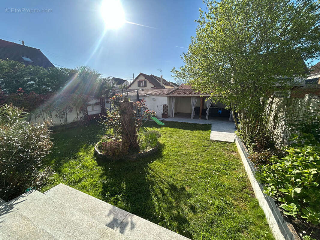 Maison à SAINT-BRICE-SOUS-FORET