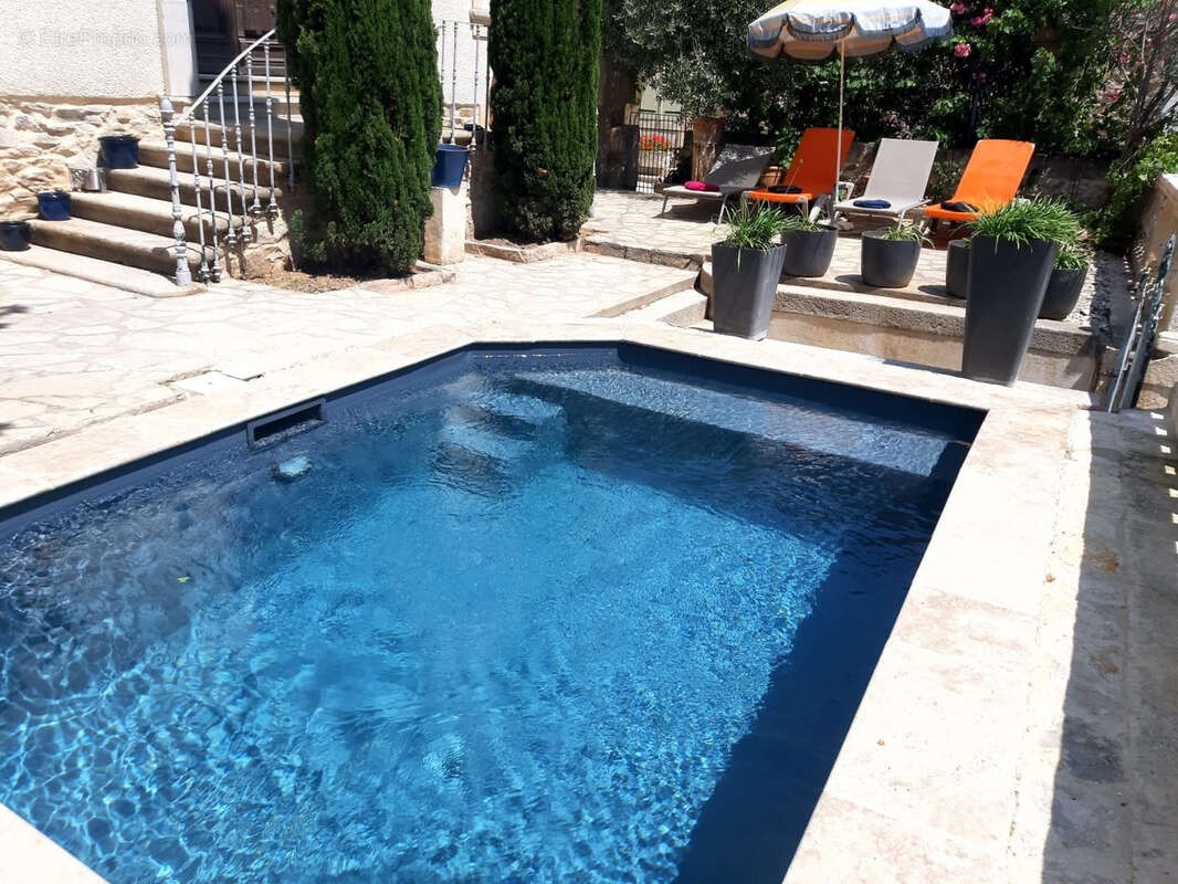Maison à OUPIA