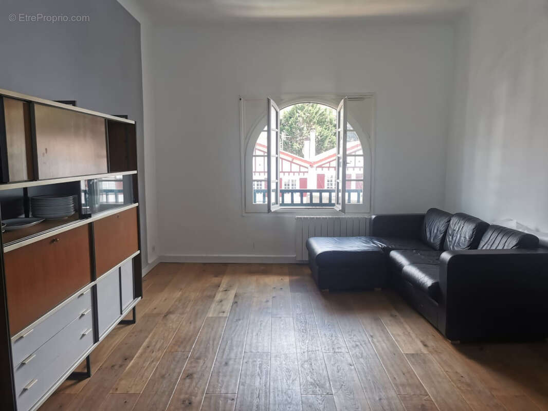 Appartement à CIBOURE