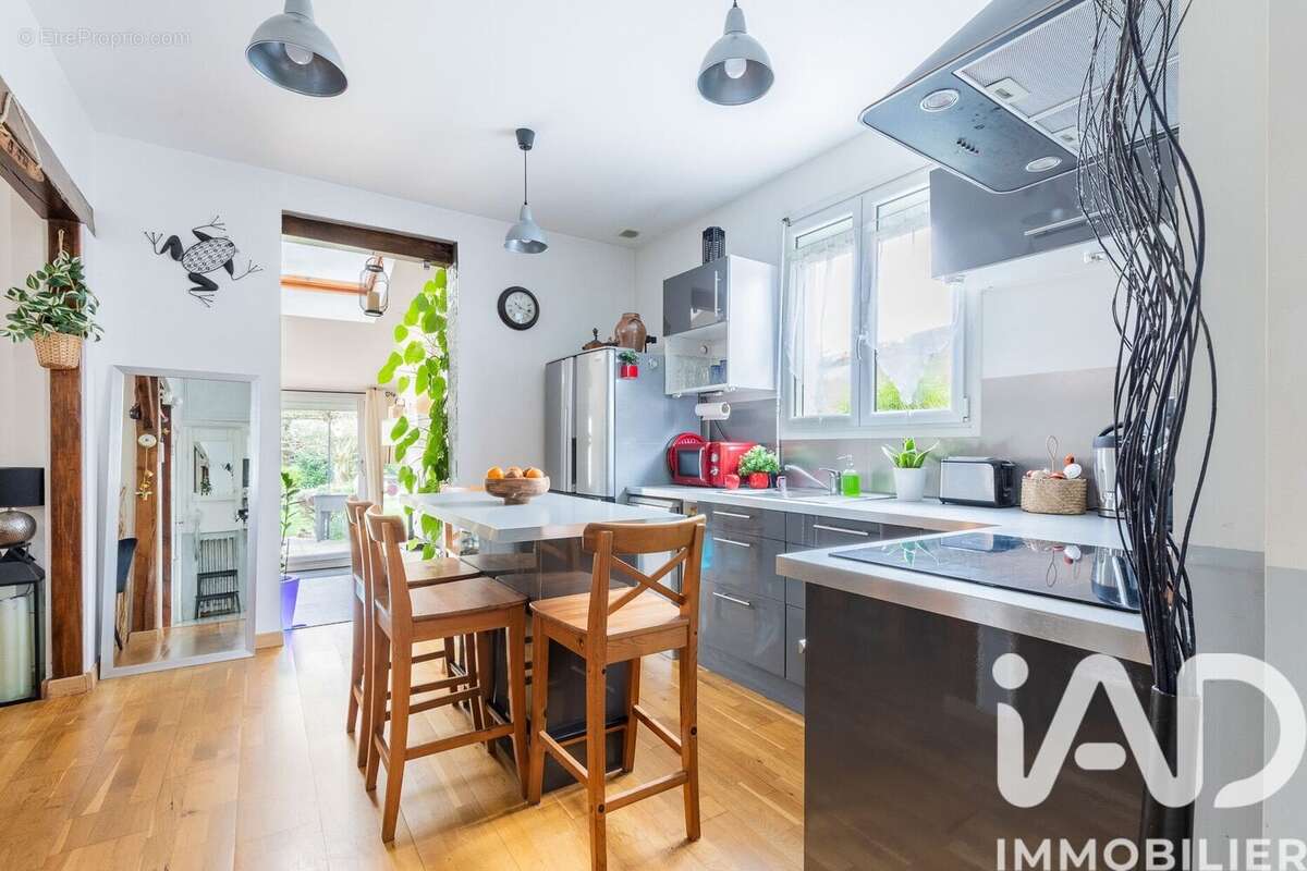 Photo 5 - Maison à SAVIGNY-SUR-ORGE