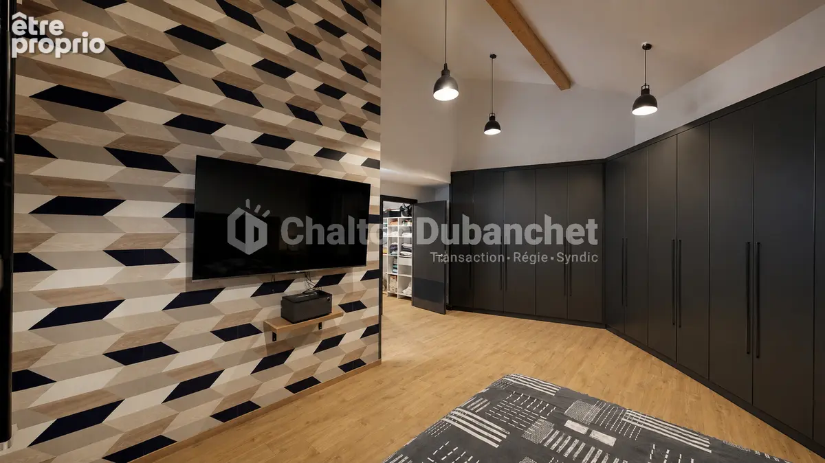Loft Roanne - Centre Ville - 5 pièce(s) 180 m2 - photo 6