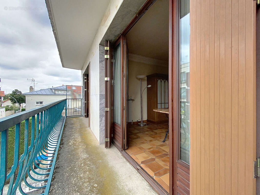 Appartement à SAINT-MAUR-DES-FOSSES