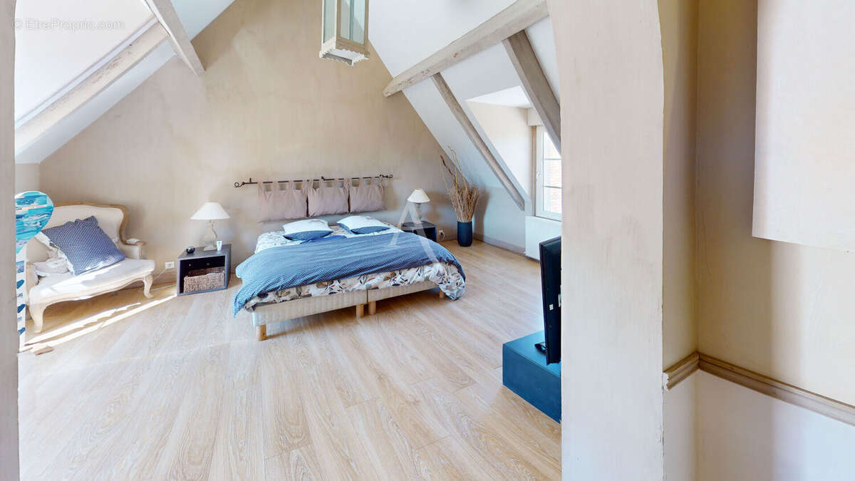 Maison à MARLES-EN-BRIE