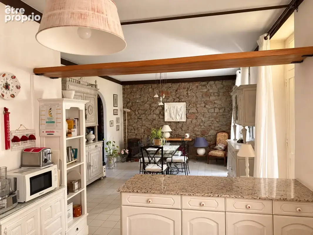 Maison des années 30 une belle adresse face au château - photo 7