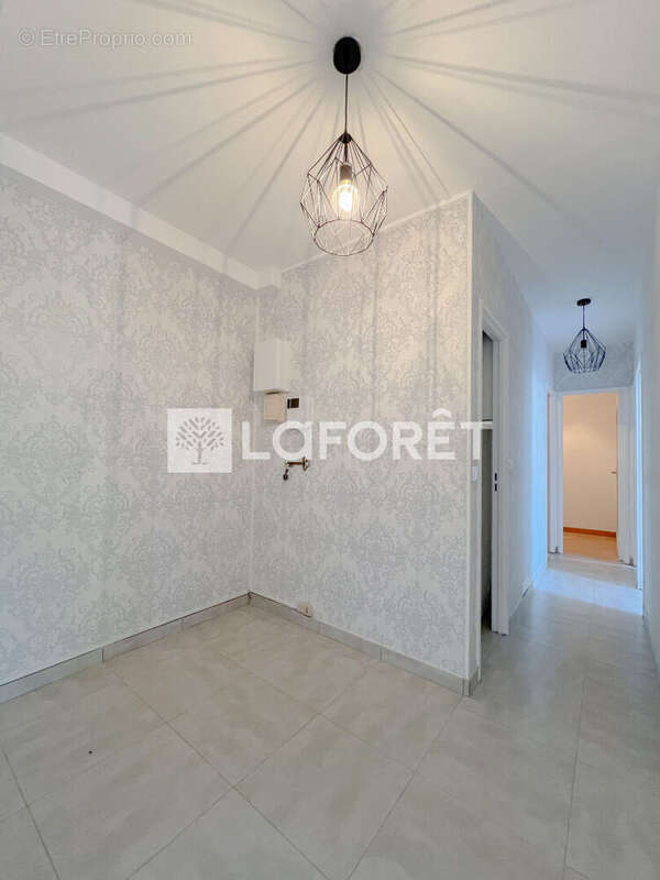 Appartement à MONTROUGE