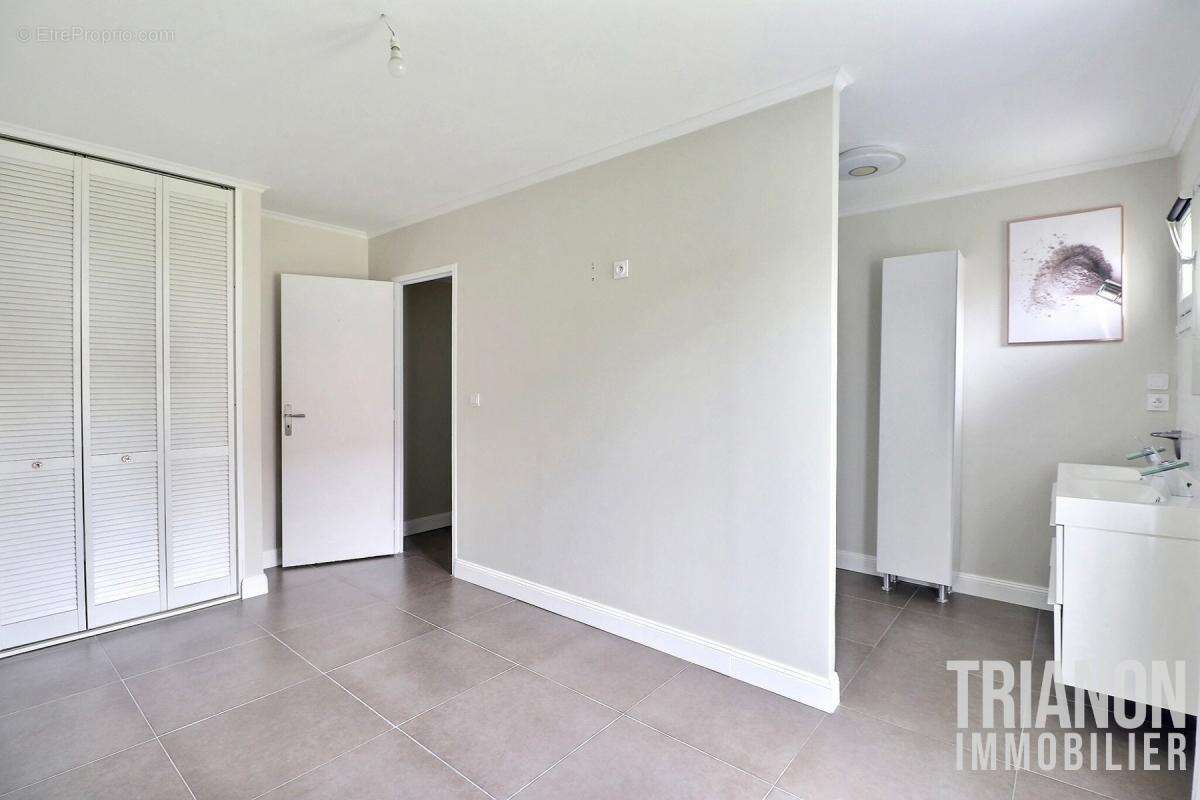 Maison à MONTIGNY-LES-CORMEILLES