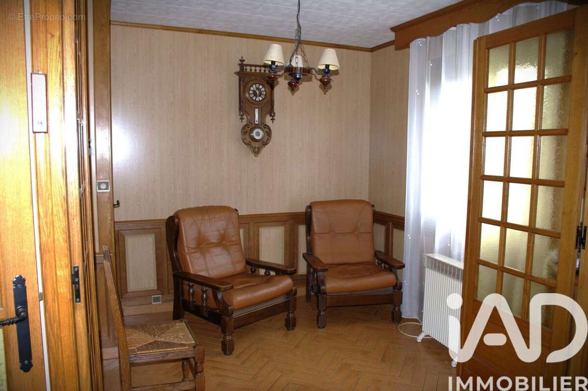 Photo 2 - Maison à ESTREES-SAINT-DENIS