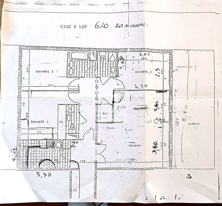 Appartement à PARIS-19E