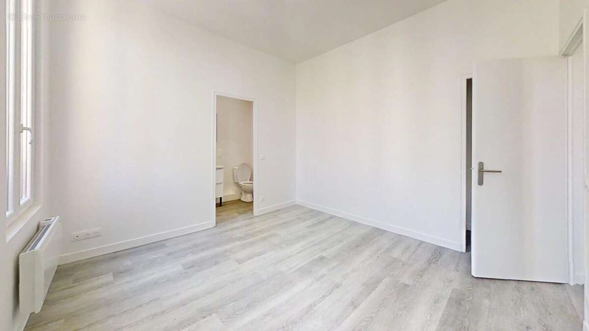 Appartement à CLICHY