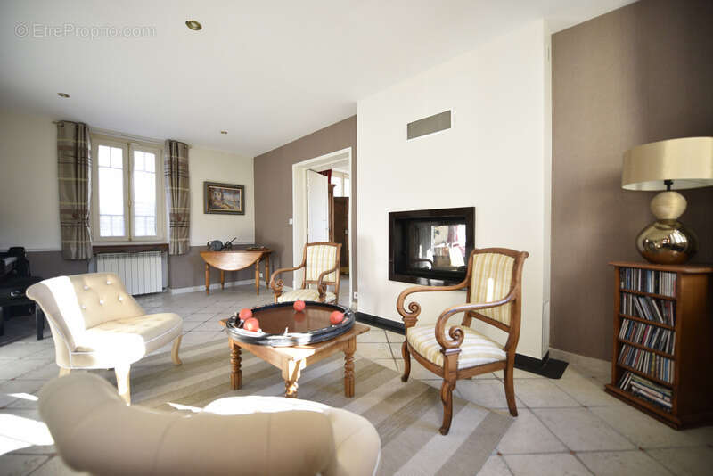 Propriété de caractère rénovée - VERNON (27200) - photo 5
