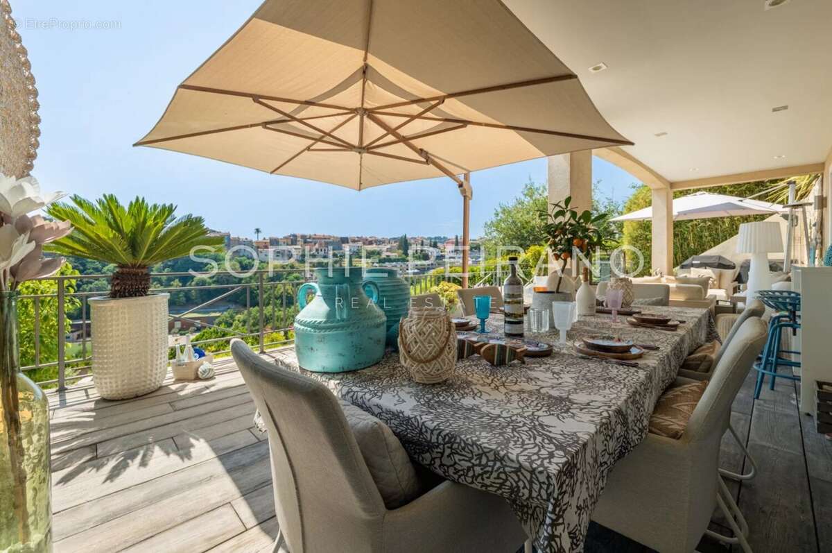 Exclusivité - biot - villa avec piscine - photo 9