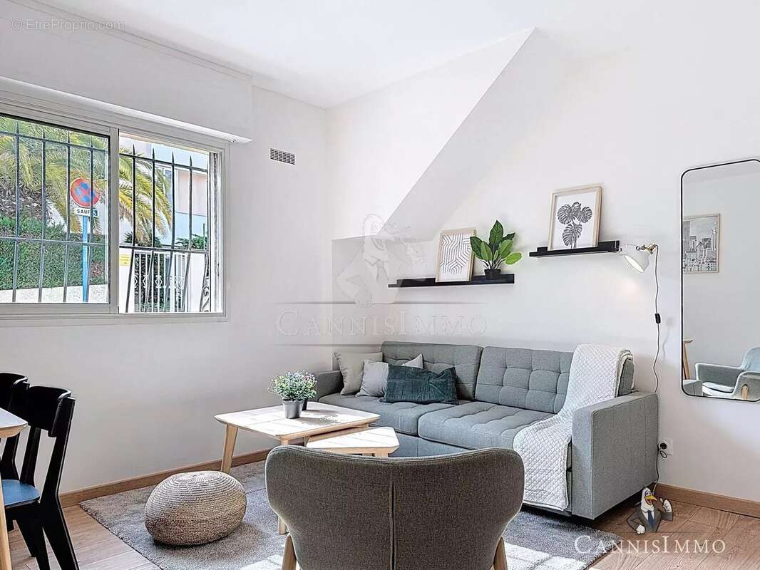 Appartement à CANNES