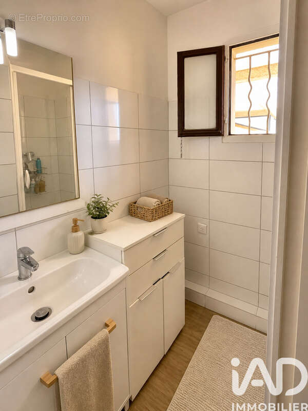 Appartement 26 m² à Sanary-Sur-Mer  - photo 4
