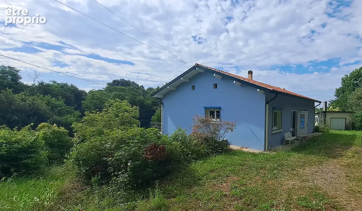 Maison avec sous sol  de 166m² + garage 33m² - photo 1